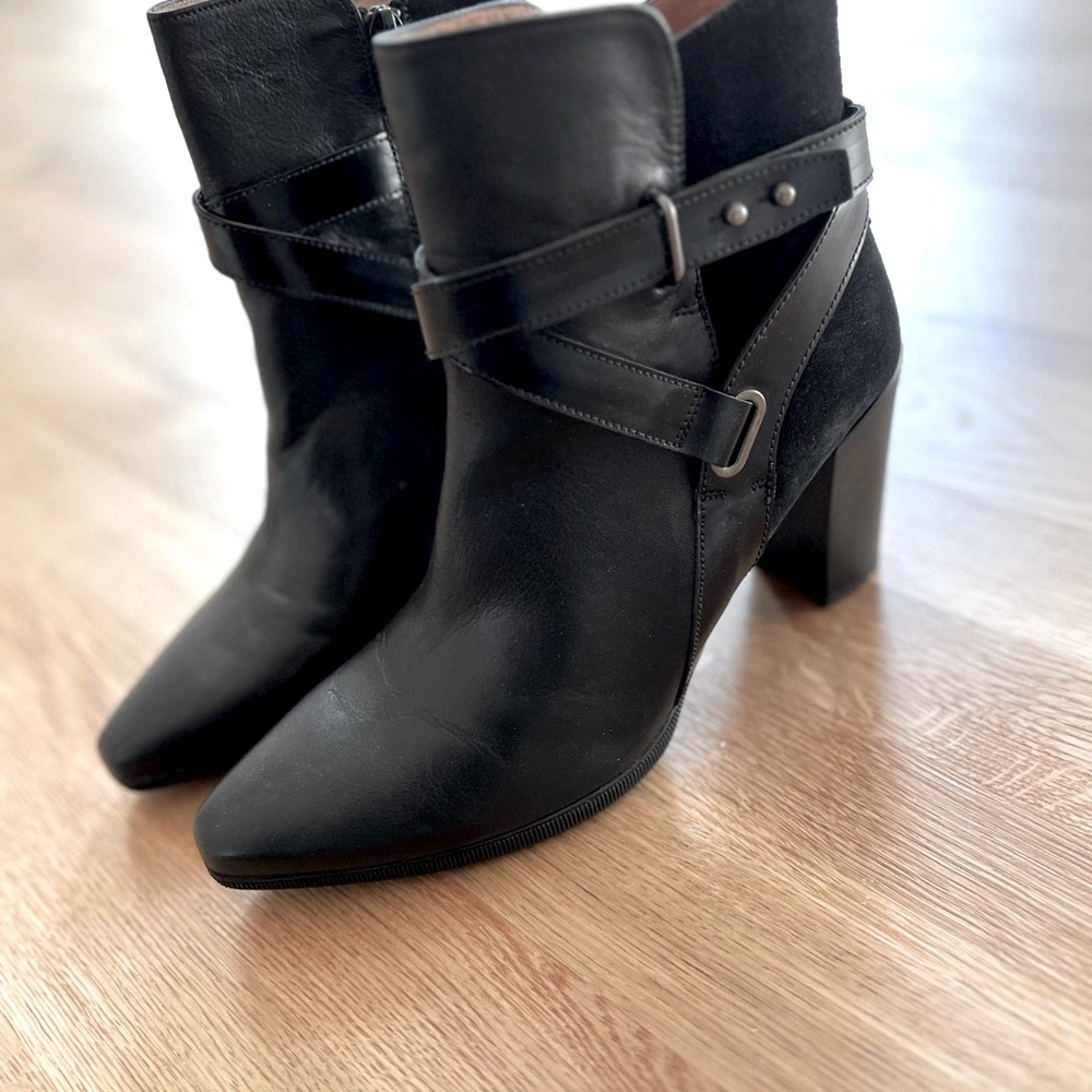 Hispanitas black ankle boots   NEVER WORN